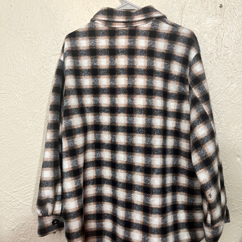 Plaid Button-Up Jacket - Picture 2 of 3